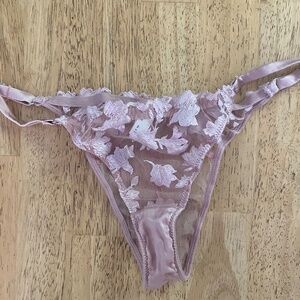 Fleur Du Mal Prisma Embroidery Cheeky Size 2.
